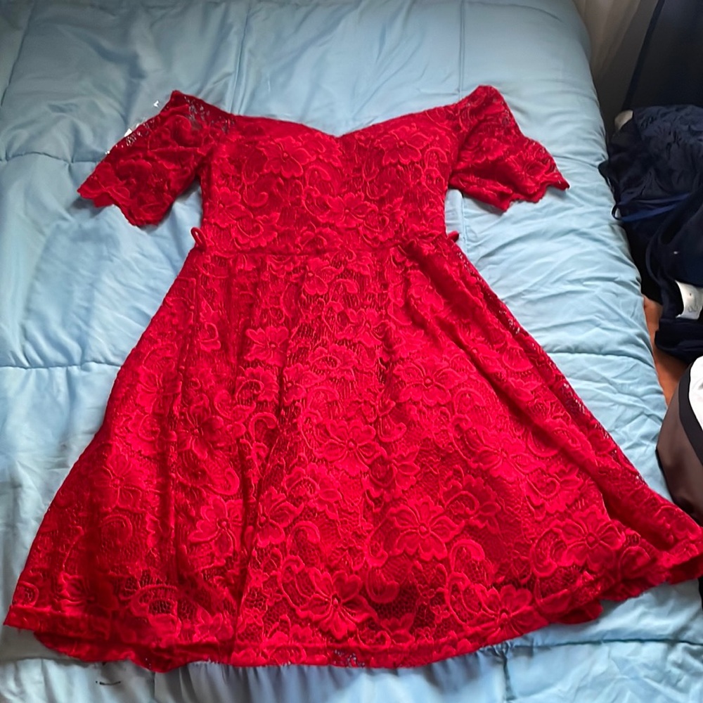 Red formal dress with sweetheart neckline size S